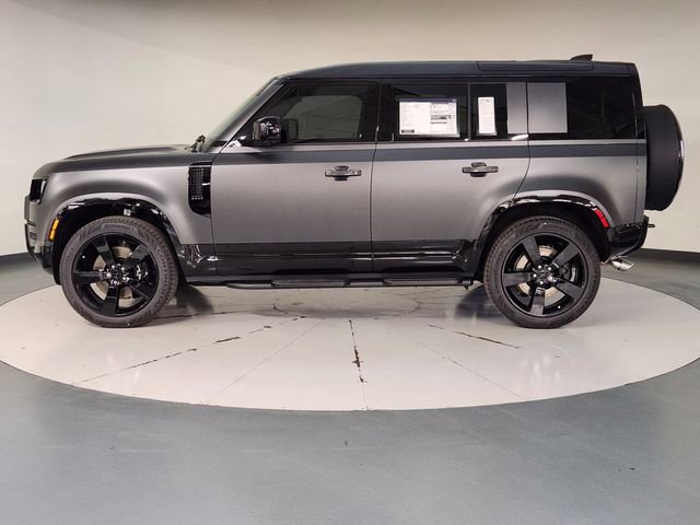 New 2026 Land Rover Defender 110 V8 image 5