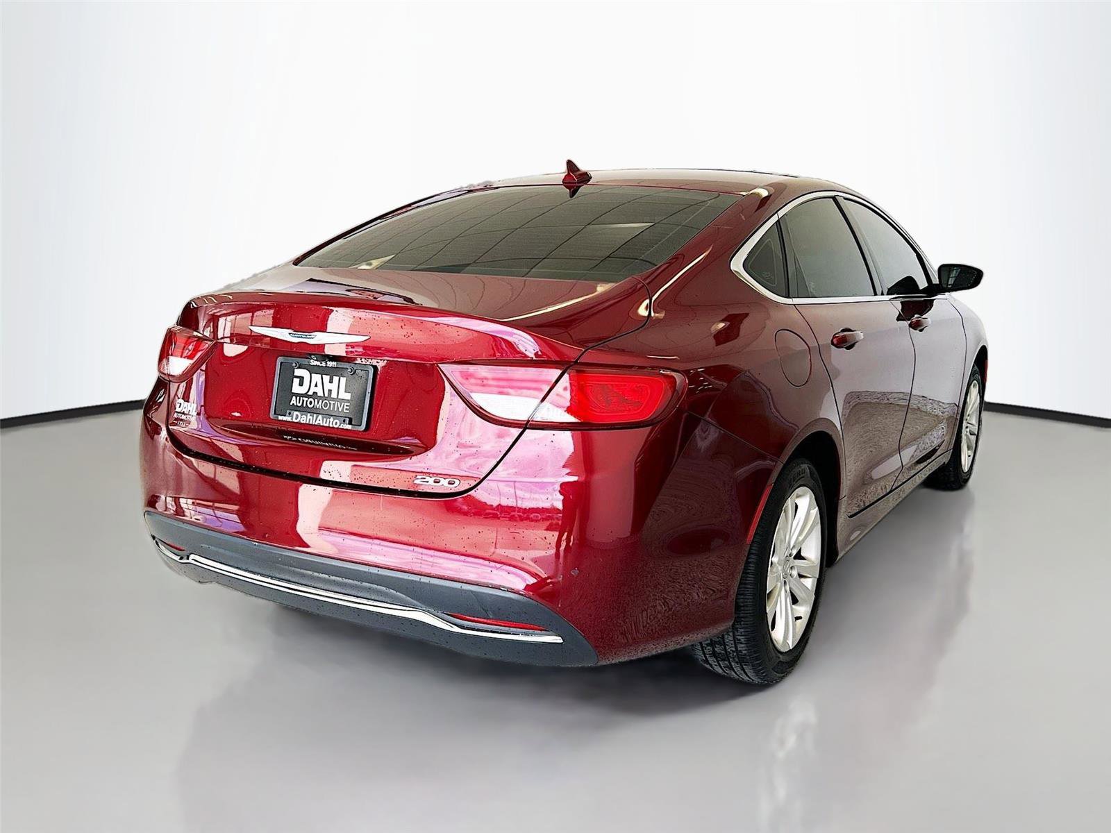 Used 2015 Chrysler 200 Limited w/ Convenience Group FWD image 13