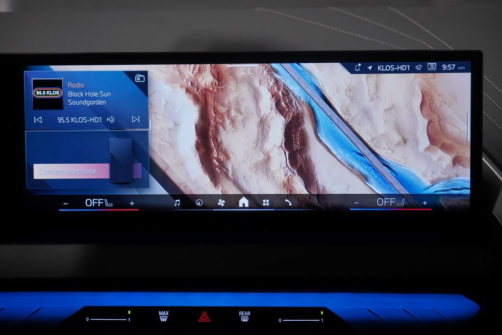 Used 2025 BMW X3 xDrive30i w/ M Sport Package image 12