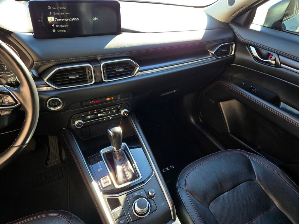Used 2023 MAZDA CX-5 Carbon Edition image 18