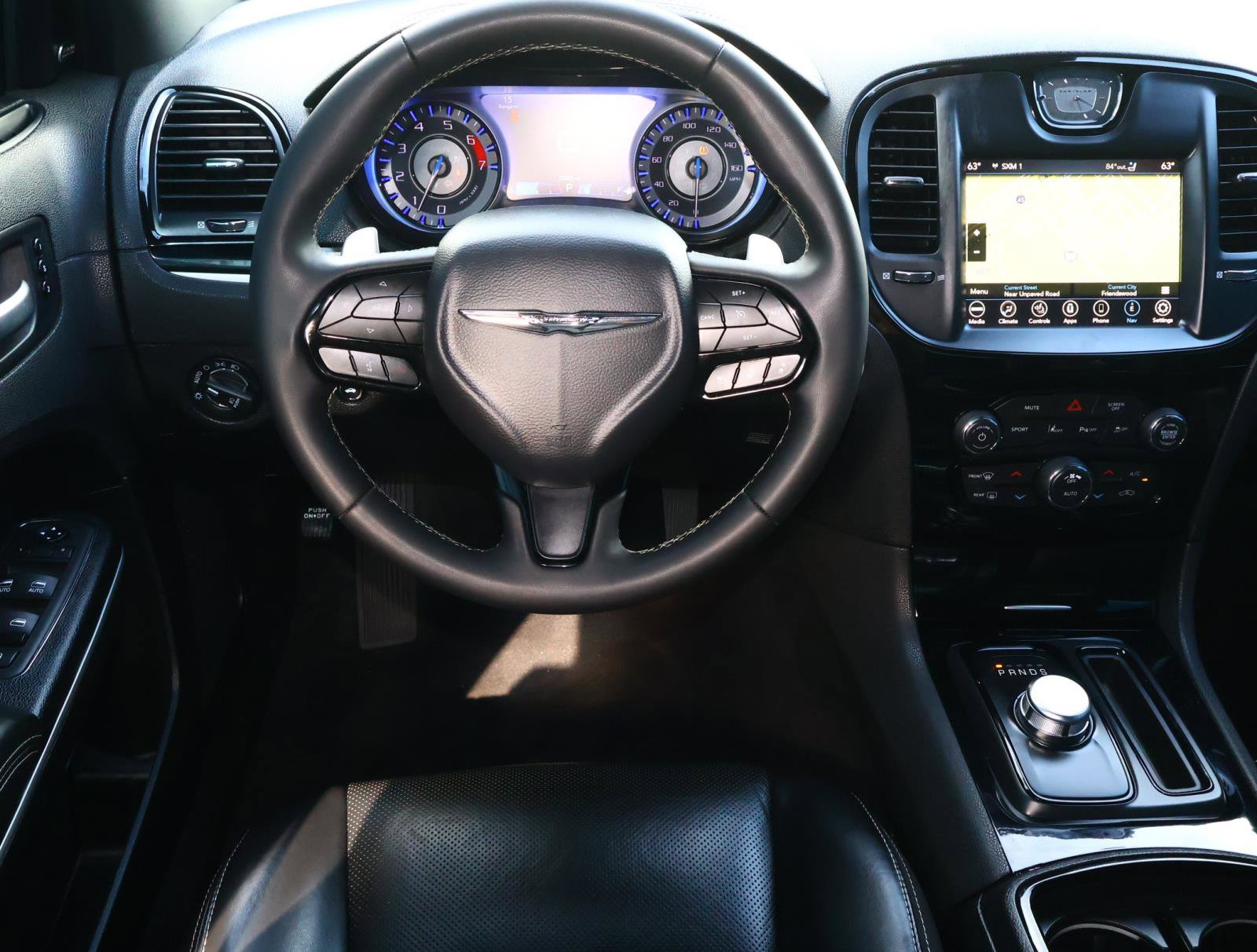 Used 2023 Chrysler 300 S w/ Comfort Group RWD image 9