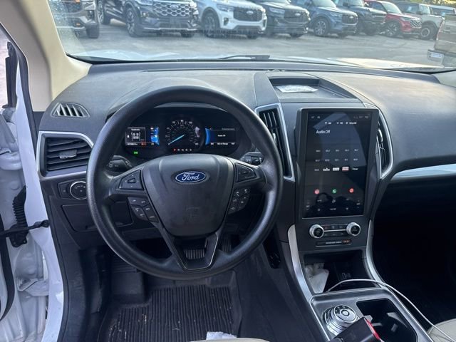 Used 2022 Ford Edge SE w/ Black Appearance Package AWD/4WD image 18