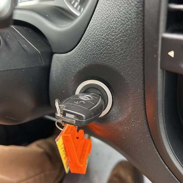 Used 2018 Mercedes-Benz Metris Passenger image 33