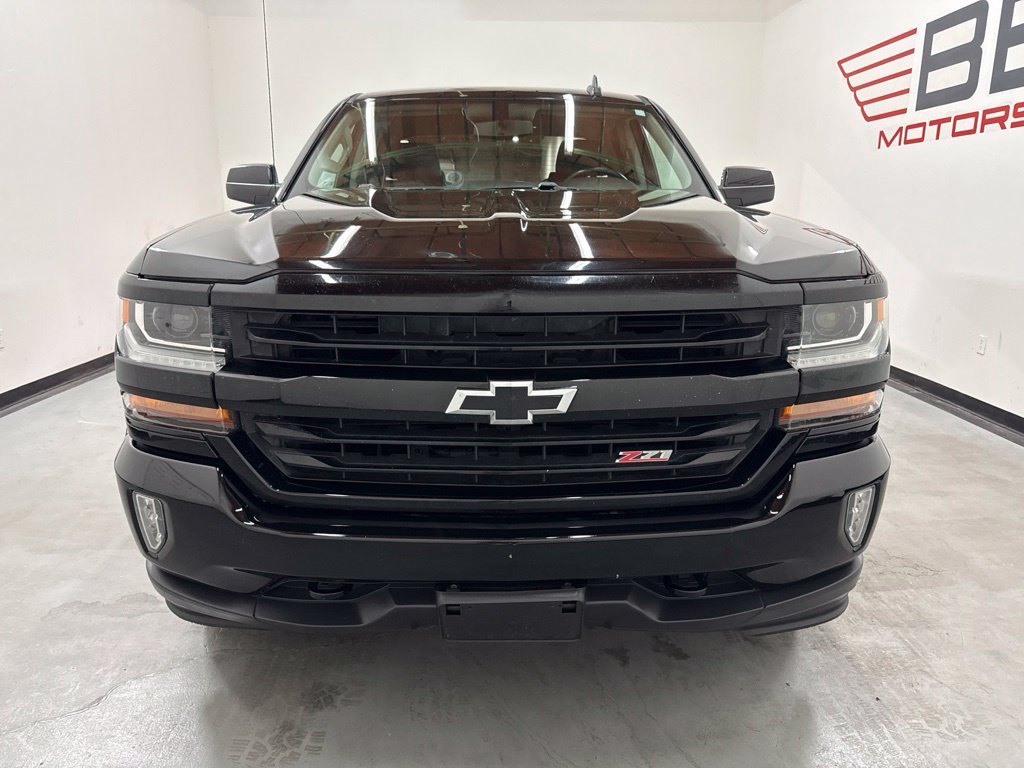 Used 2017 Chevrolet Silverado 1500 LT w/ Midnight Edition AWD/4WD image 10