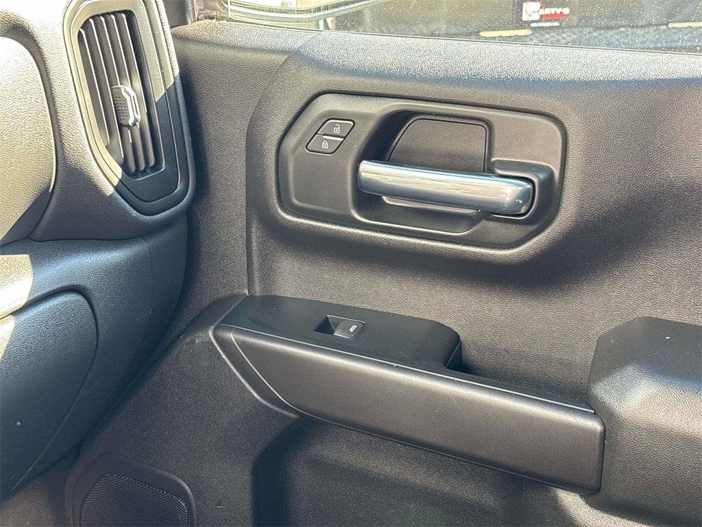 Certified 2024 GMC Sierra 1500 Pro w/ Pro Value Package image 23