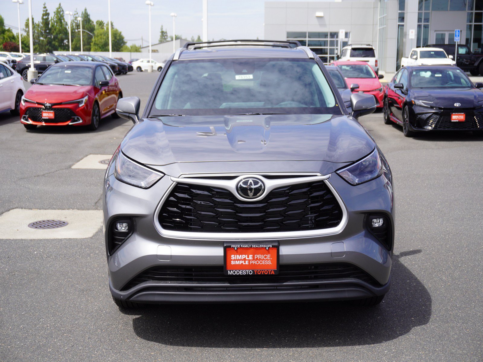 New 2026 Toyota Highlander XLE AWD/4WD image 6