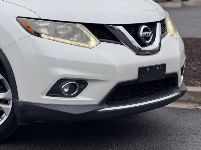 Used 2015 Nissan Rogue SV w/ SV Premium Package image 3