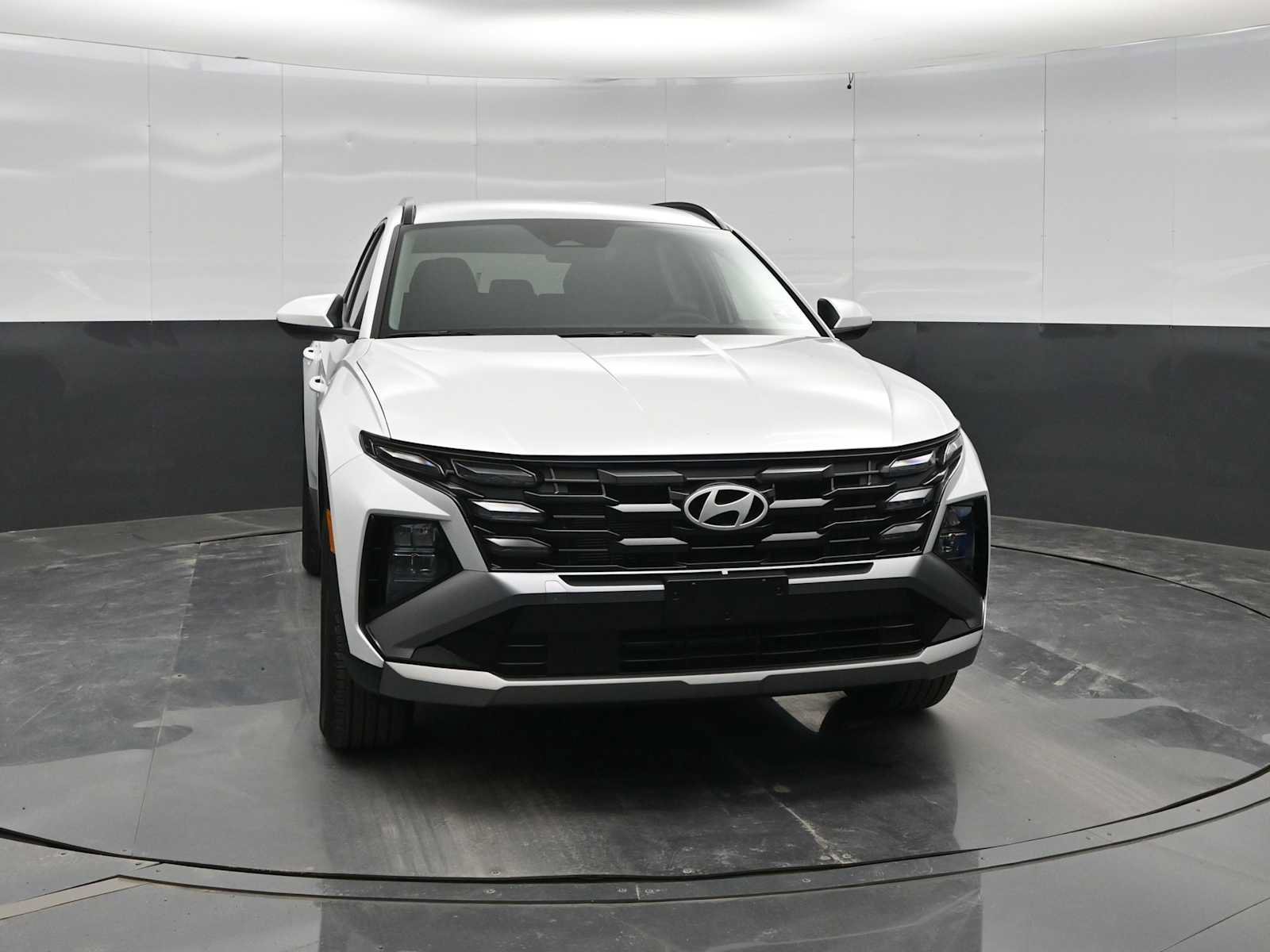 New 2026 Hyundai Tucson SEL w/ Tow & Go Package AWD/4WD image 2