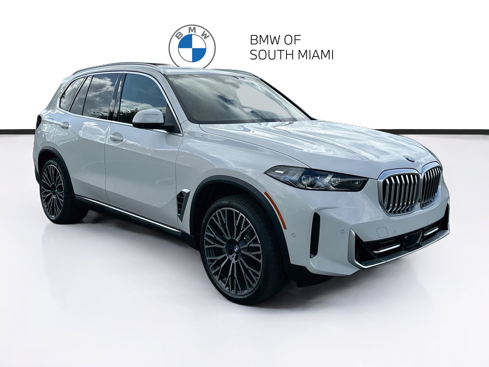 Certified 2026 BMW X5 sDrive40i w/ Premium Package RWD image 1