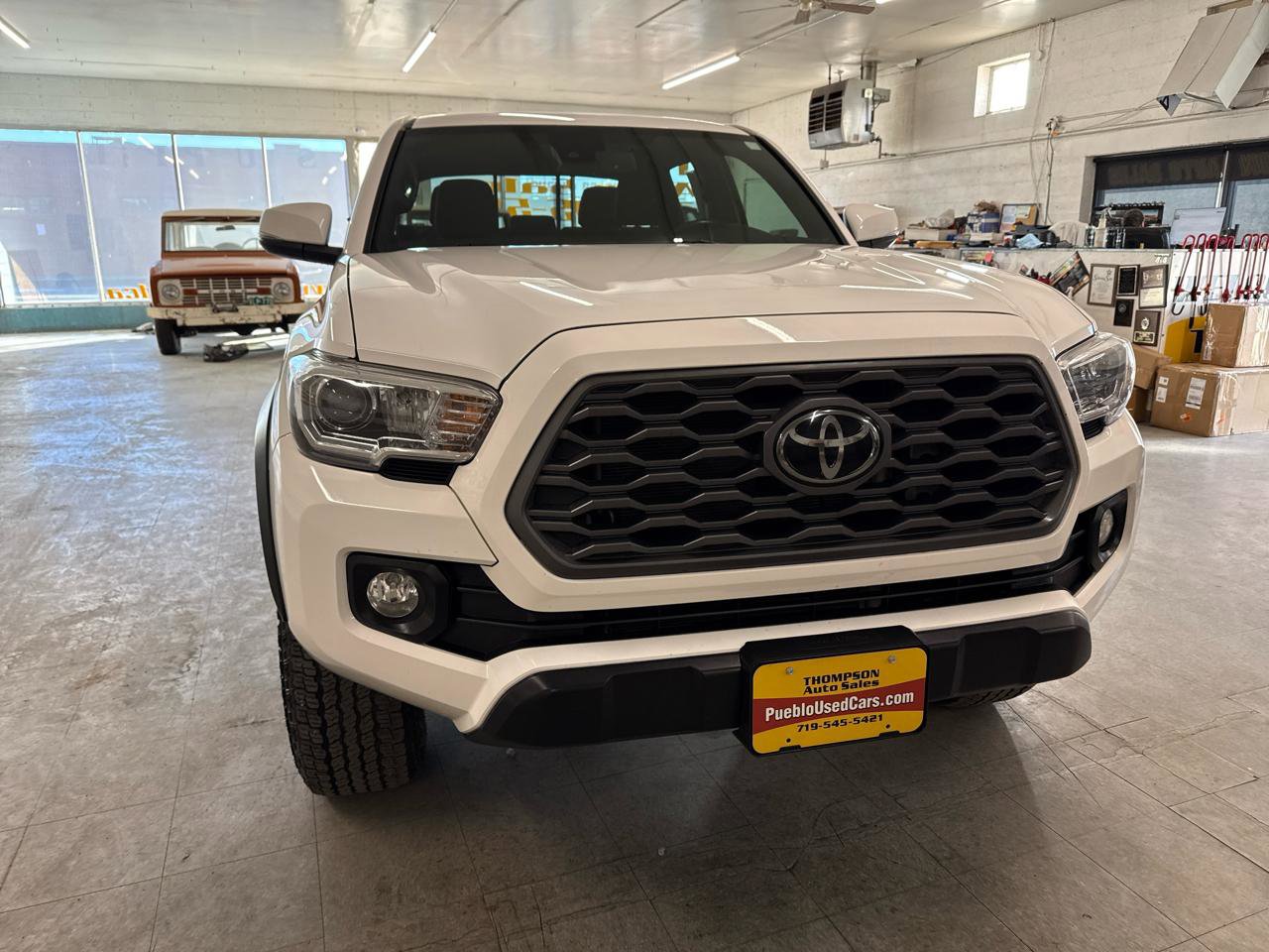 Used 2023 Toyota Tacoma TRD Off-Road w/ Technology Package image 55
