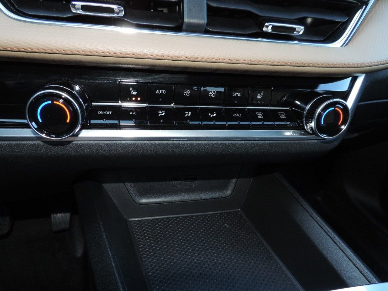 Used 2026 Chevrolet Equinox ACTIV image 24