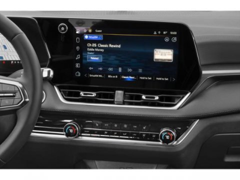 Used 2025 Chevrolet Equinox LT image 13