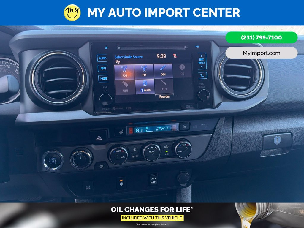 Used 2019 Toyota Tacoma TRD Off-Road w/ TRD Premium Off Road Package AWD/4WD image 10