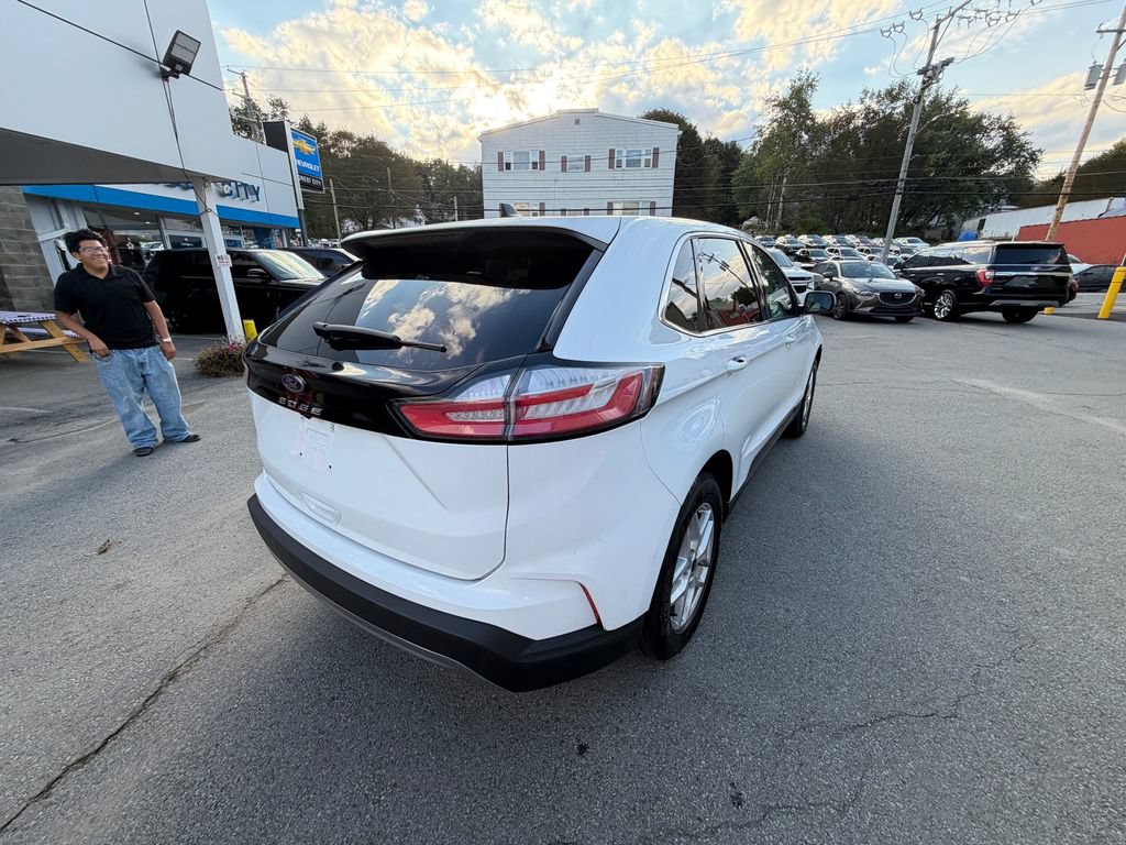 Used 2024 Ford Edge SEL AWD/4WD image 5