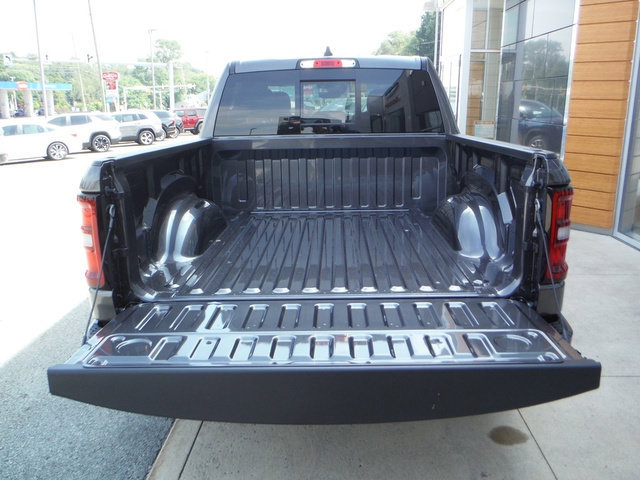 New 2027 RAM 1500 4x4 Crew Cab image 17
