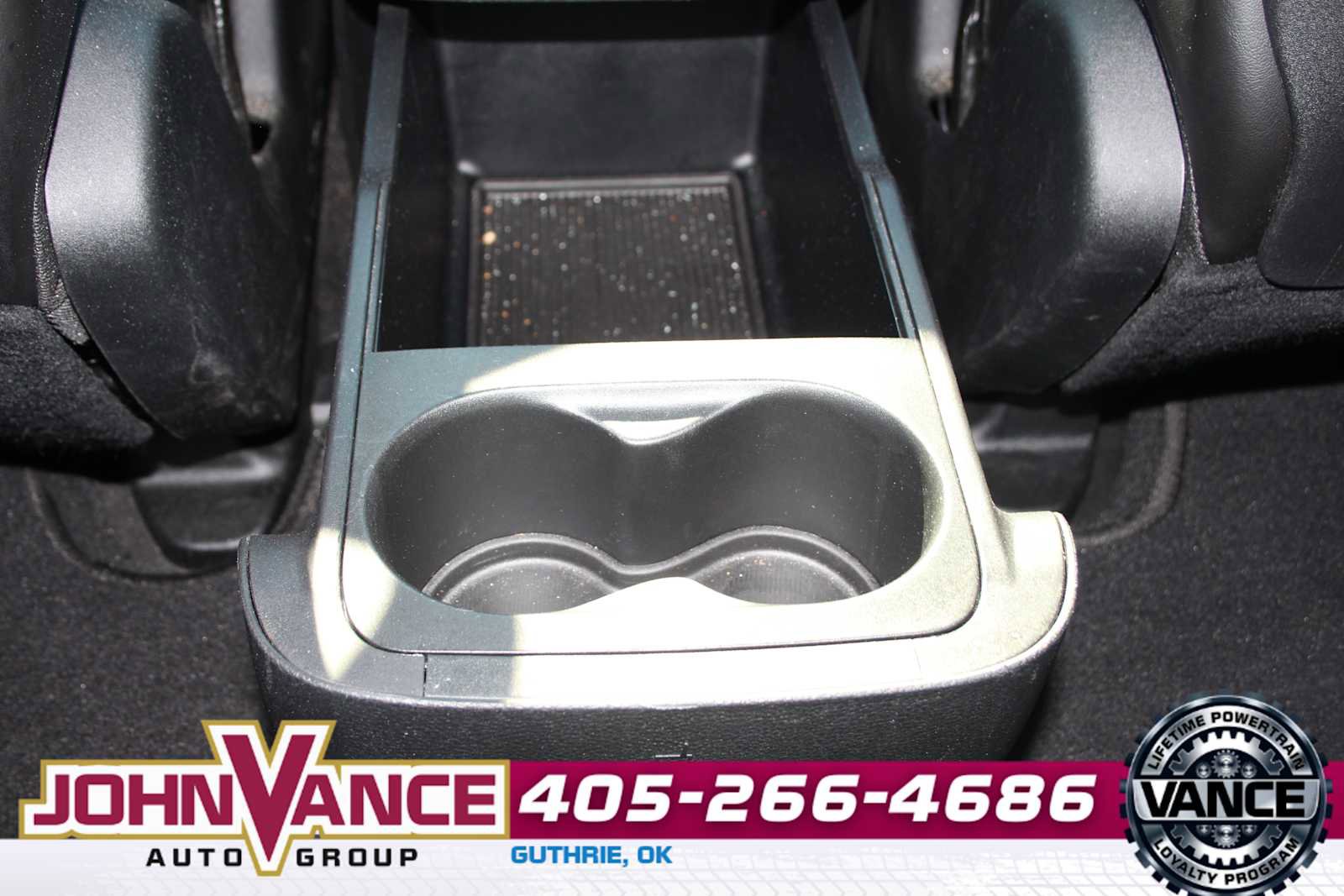 Used 2025 Chrysler Pacifica Limited FWD image 32