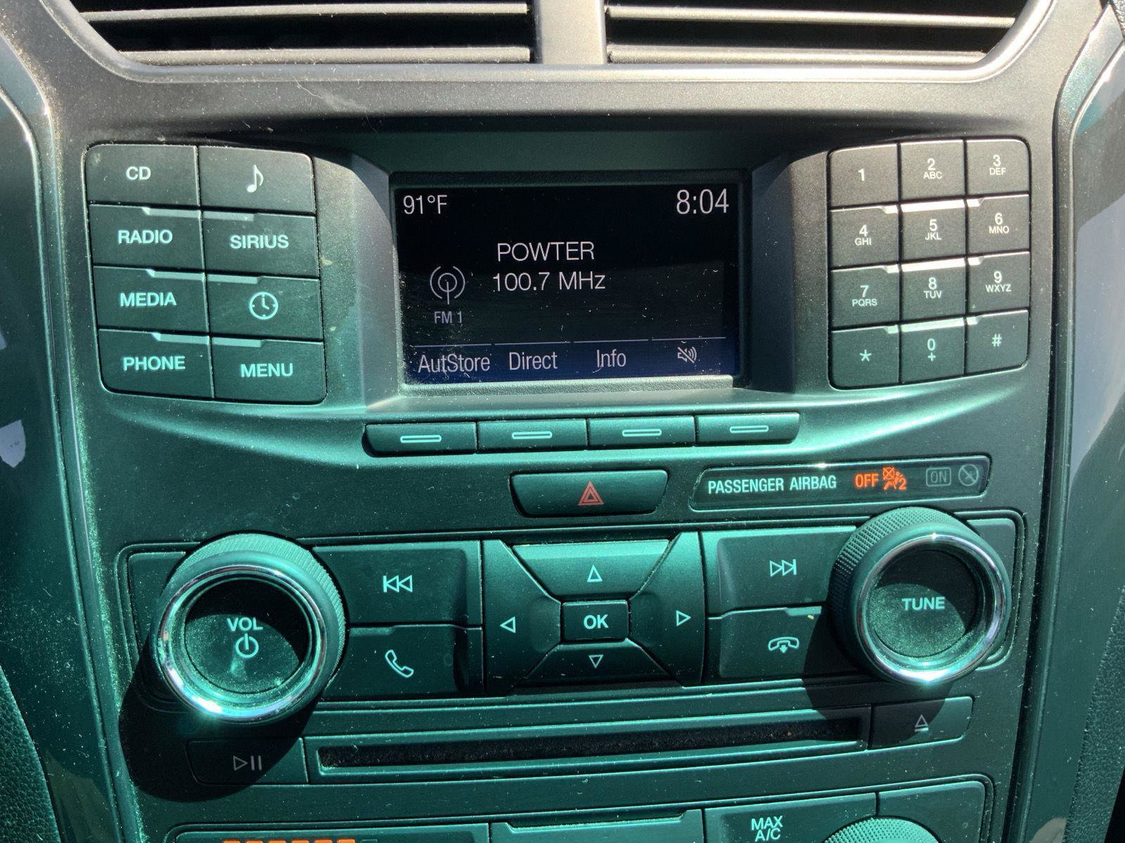 Used 2017 Ford Explorer XLT FWD image 34