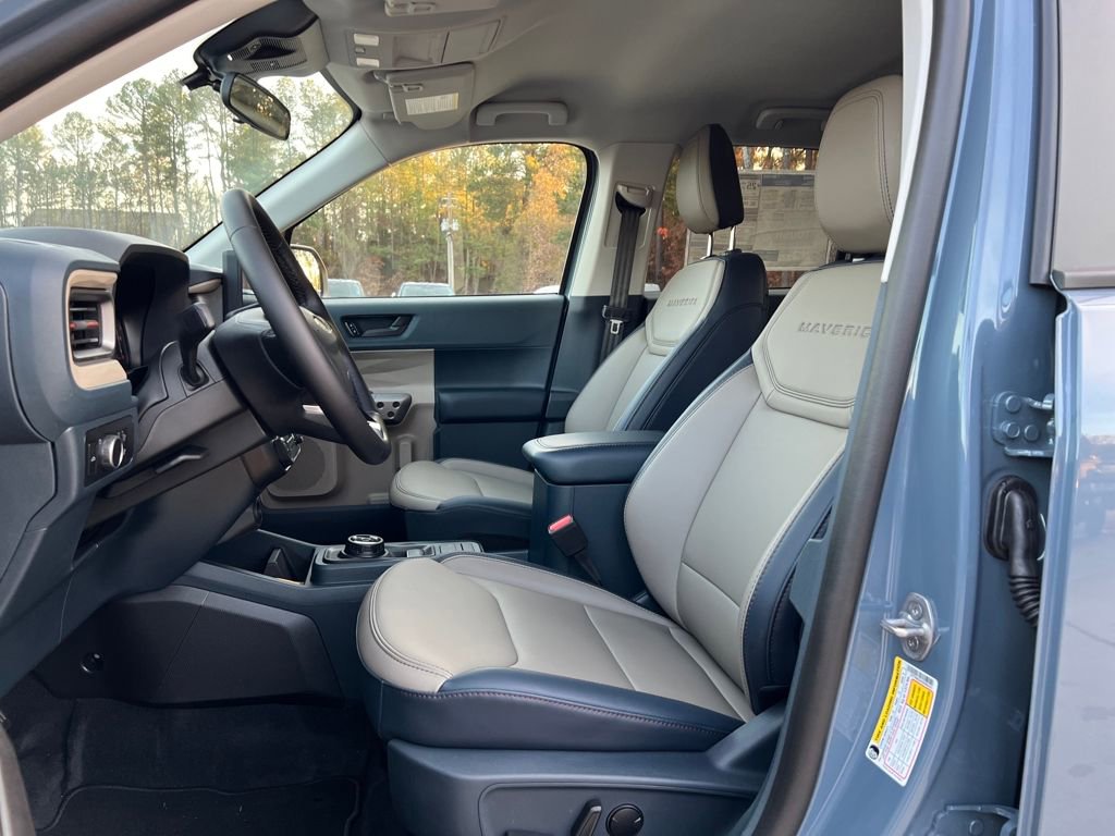 New 2025 Ford Maverick Lariat image 10