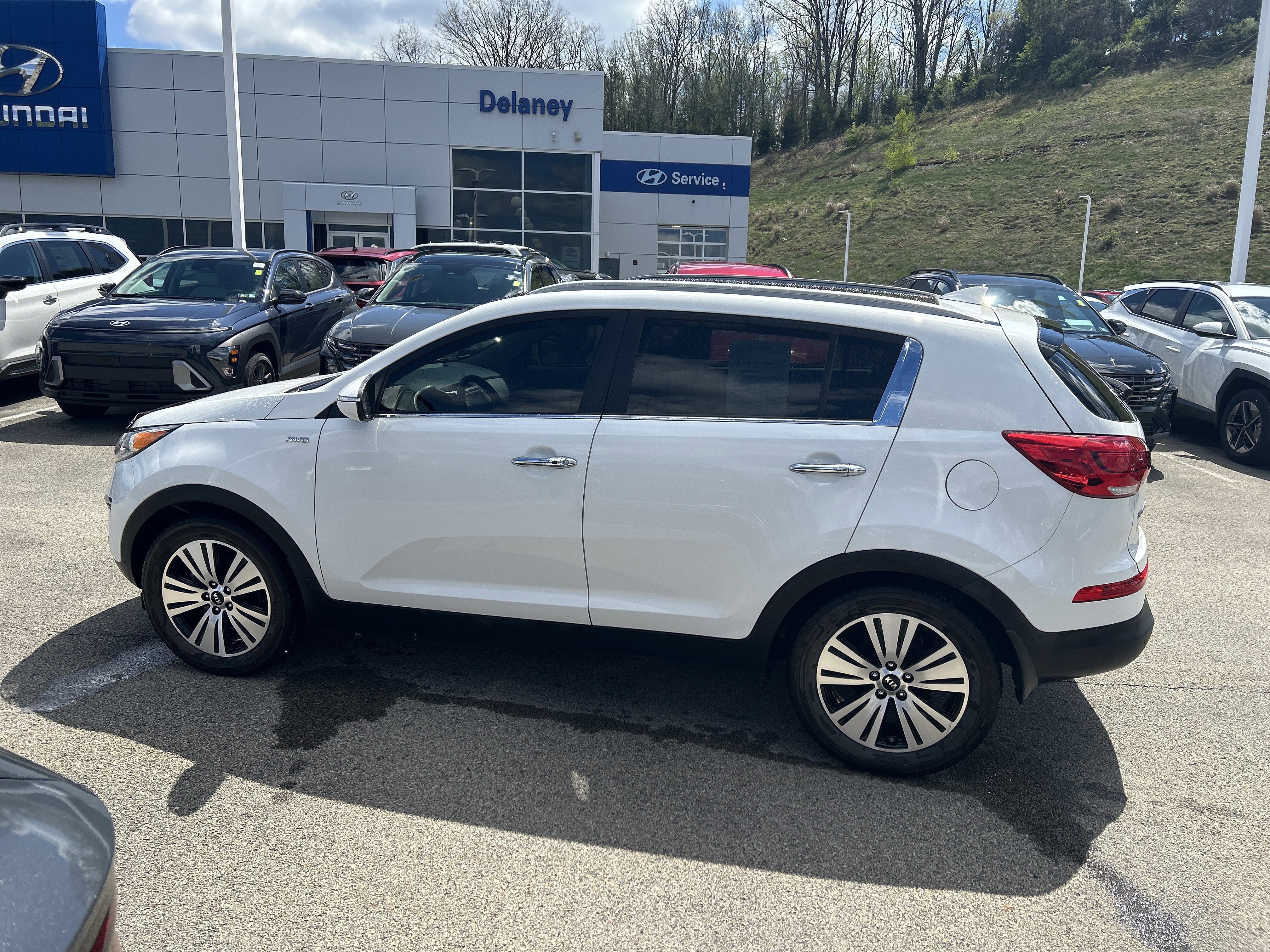 Used 2016 Kia Sportage EX w/ EX Premium Package image 19