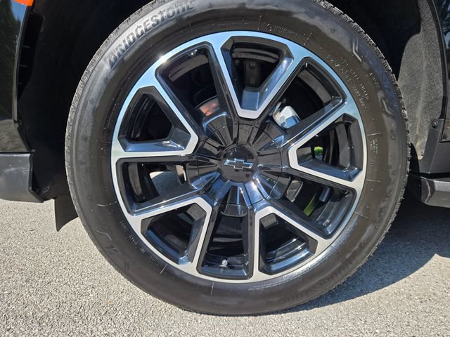 Used 2023 Chevrolet Tahoe RST w/ Sport Performance Package AWD/4WD image 12