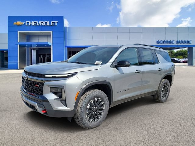 New 2026 Chevrolet Traverse Z71 w/ Enhanced Driving Package AWD/4WD image 2