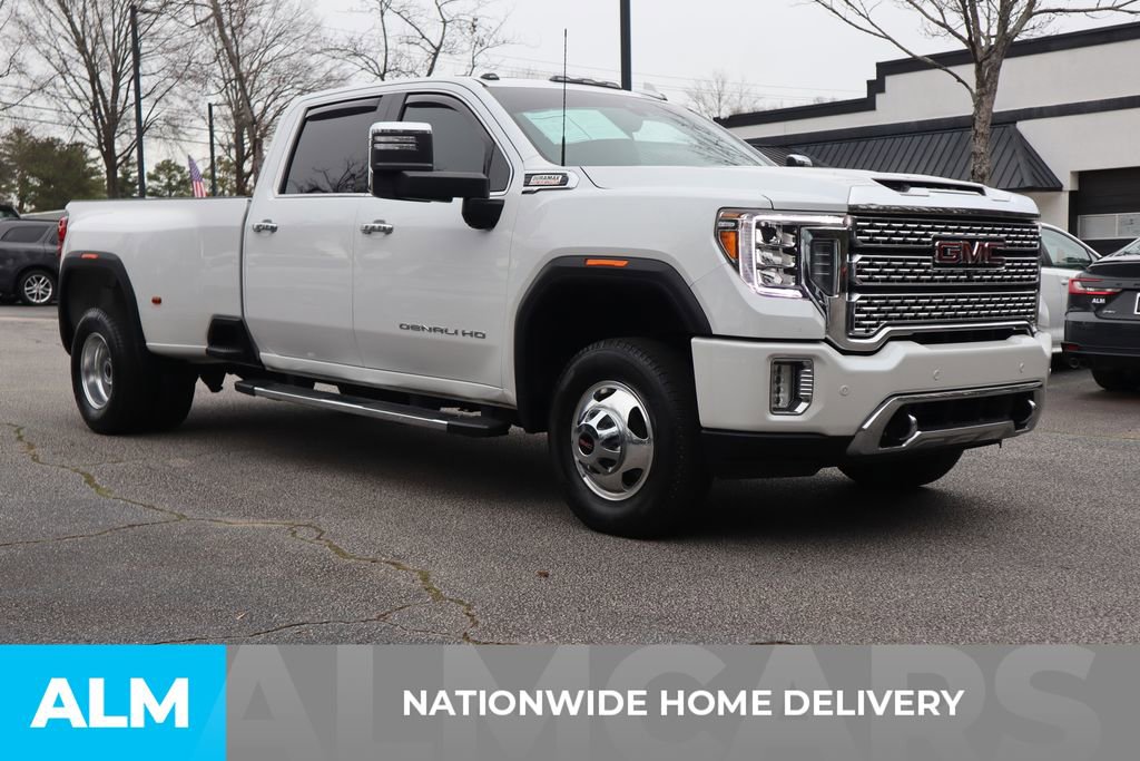 Used 2021 GMC Sierra 3500 Denali w/ Denali Ultimate Package image 4