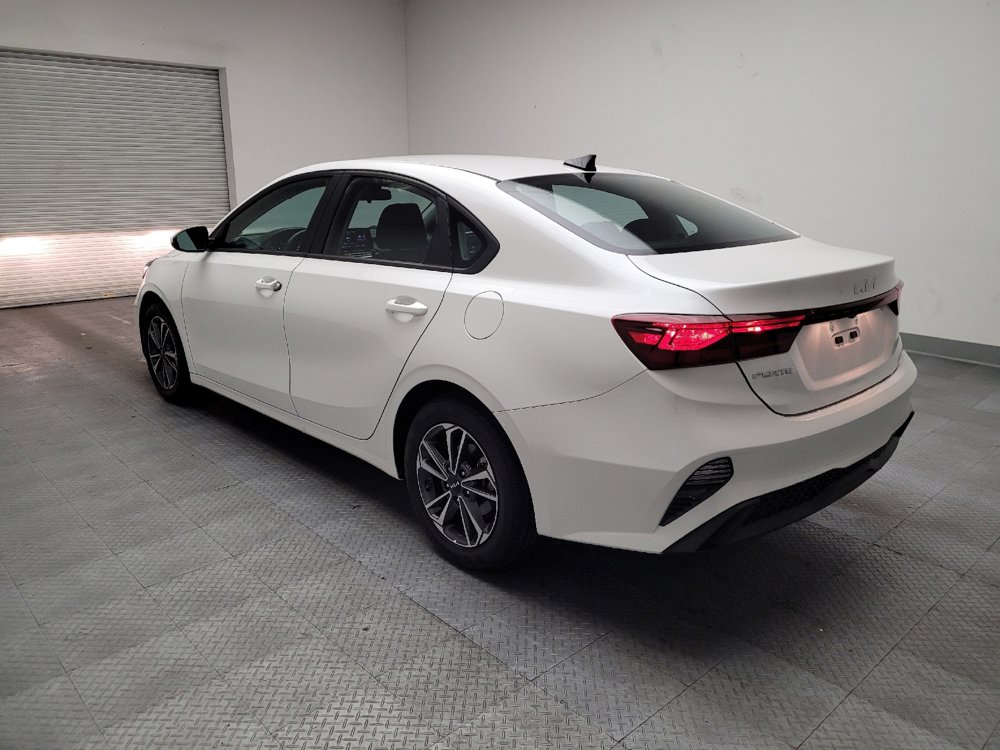 Used 2023 Kia Forte LXS image 5