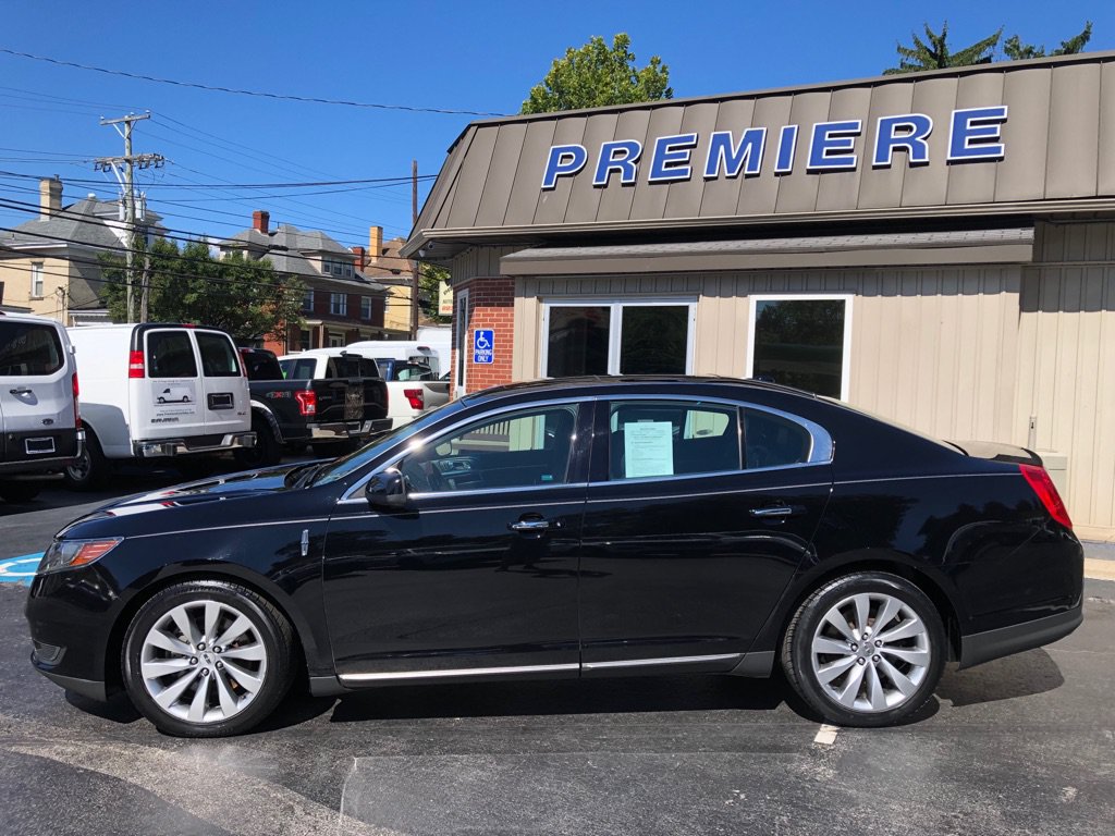 Used 2016 Lincoln MKS AWD image 3