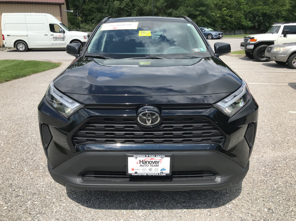 Certified 2025 Toyota RAV4 LE AWD/4WD image 3