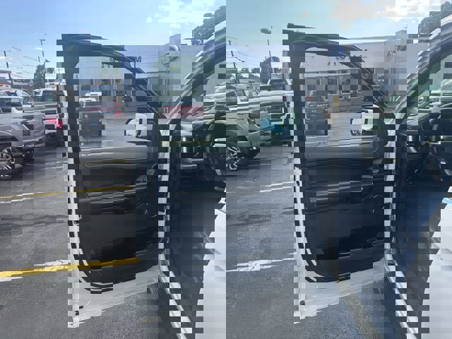 Used 2024 Ford Expedition Max XLT image 14