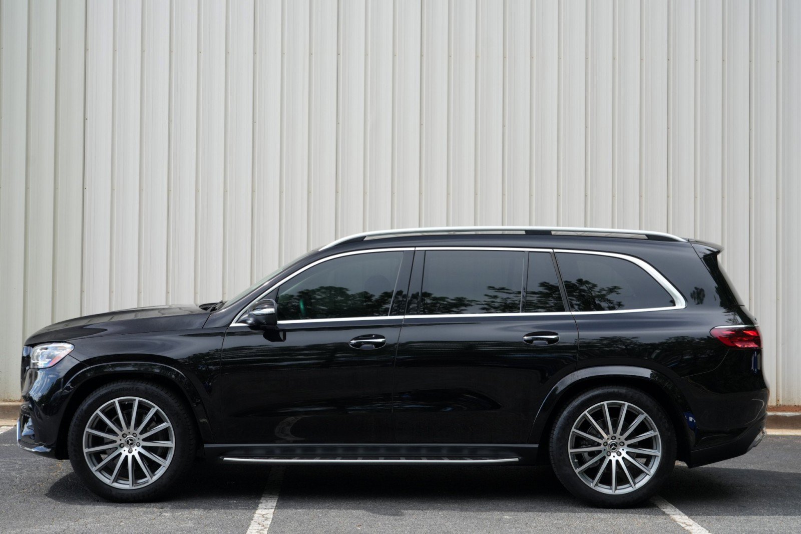 Used 2024 Mercedes-Benz GLS 580 4MATIC image 53
