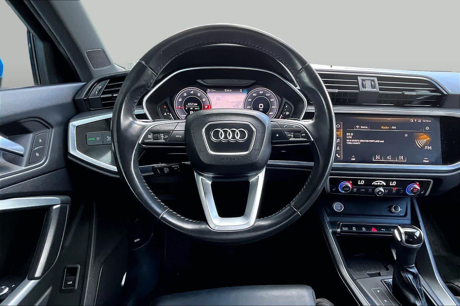 Used 2020 Audi Q3 2.0T Prestige AWD/4WD image 6