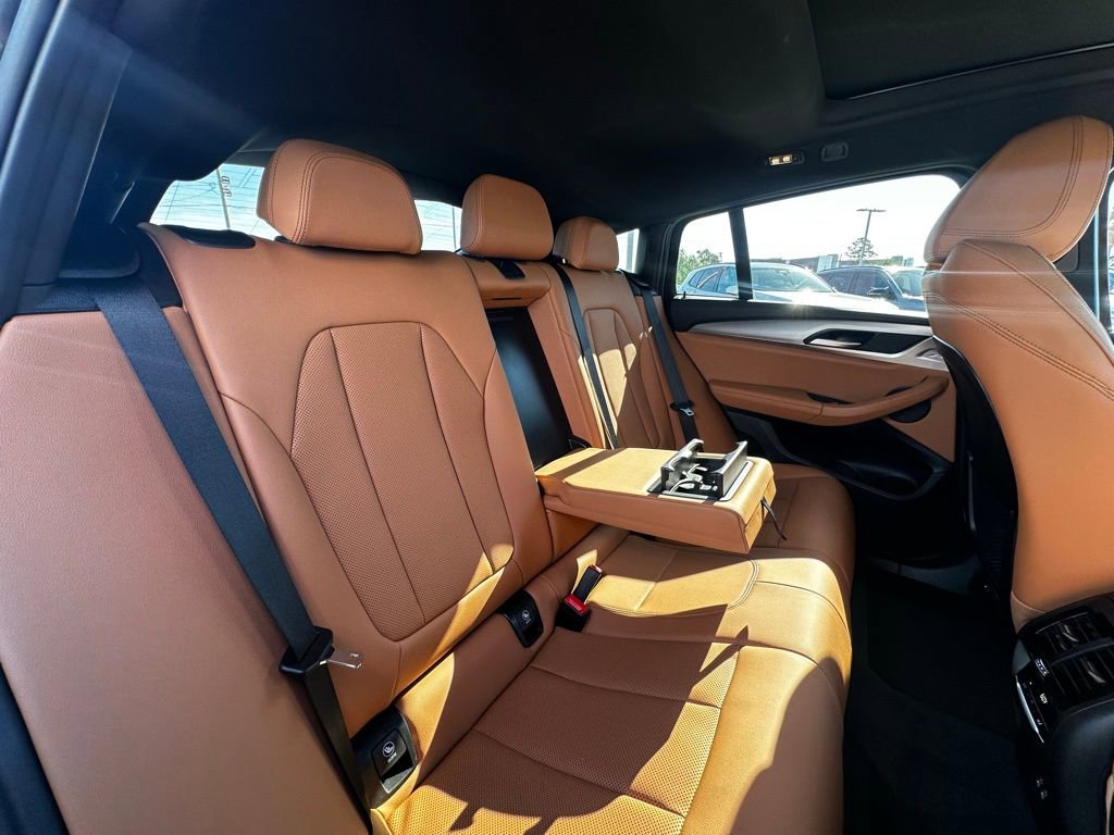 Certified 2025 BMW X4 xDrive30i image 27