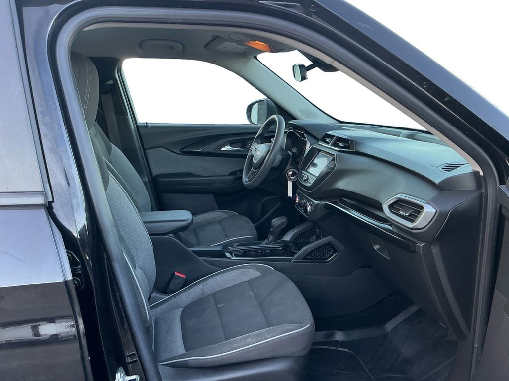 Used 2022 Chevrolet TrailBlazer LS FWD image 22