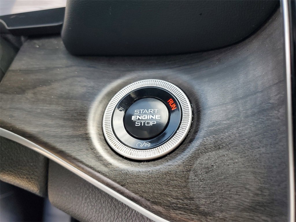 Used 2024 Jeep Grand Cherokee Limited 4xe image 26