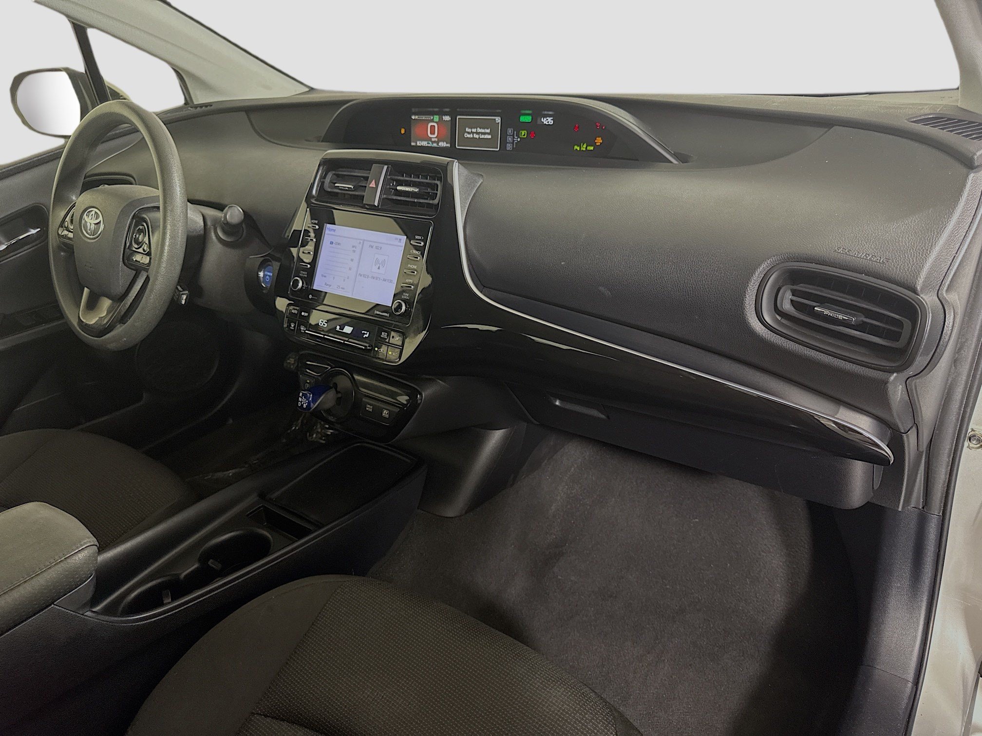 Used 2021 Toyota Prius LE FWD image 30
