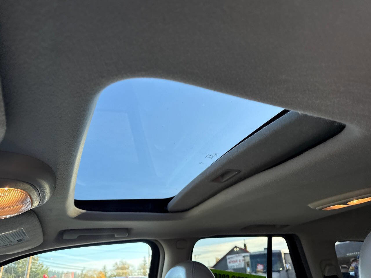 Used 2005 Chevrolet TrailBlazer LT image 17