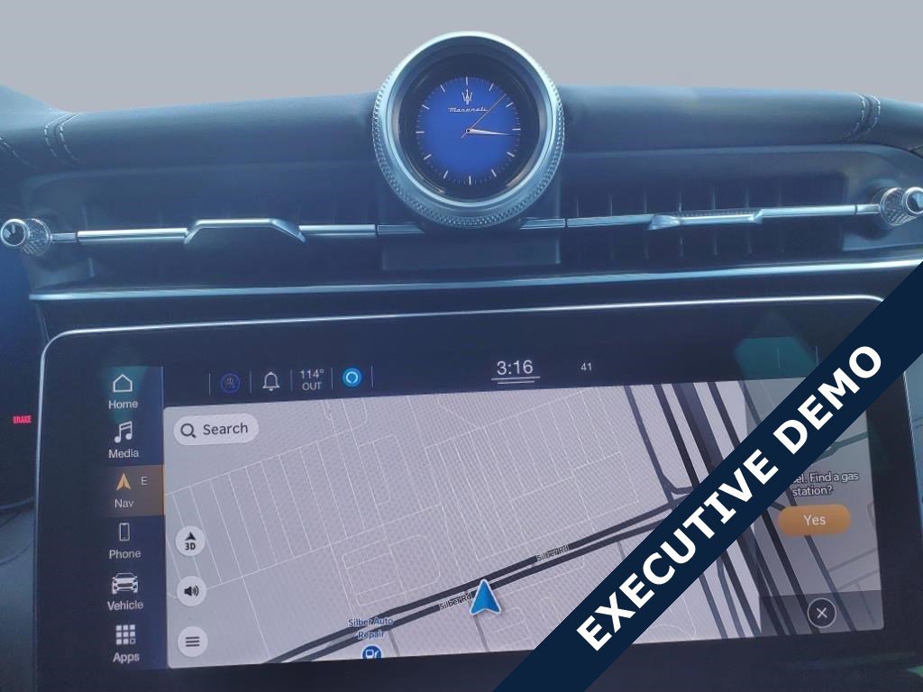 New 2024 Maserati Grecale GT image 6