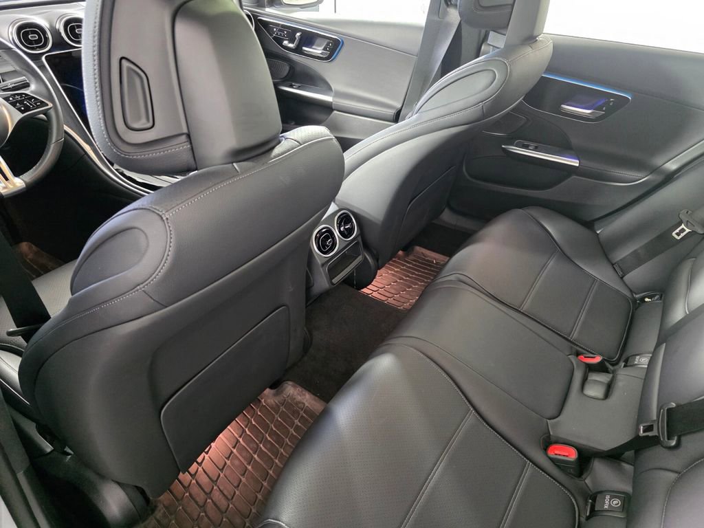Certified 2025 Mercedes-Benz C 300 Sedan image 15