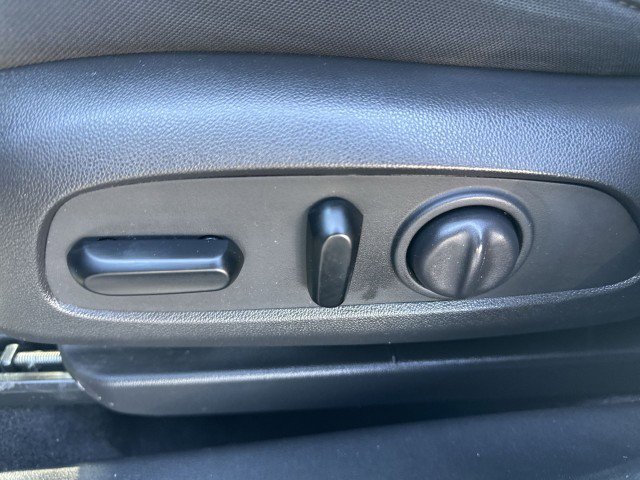 Certified 2021 Chevrolet TrailBlazer LT w/ Sun and Liftgate Package image 14