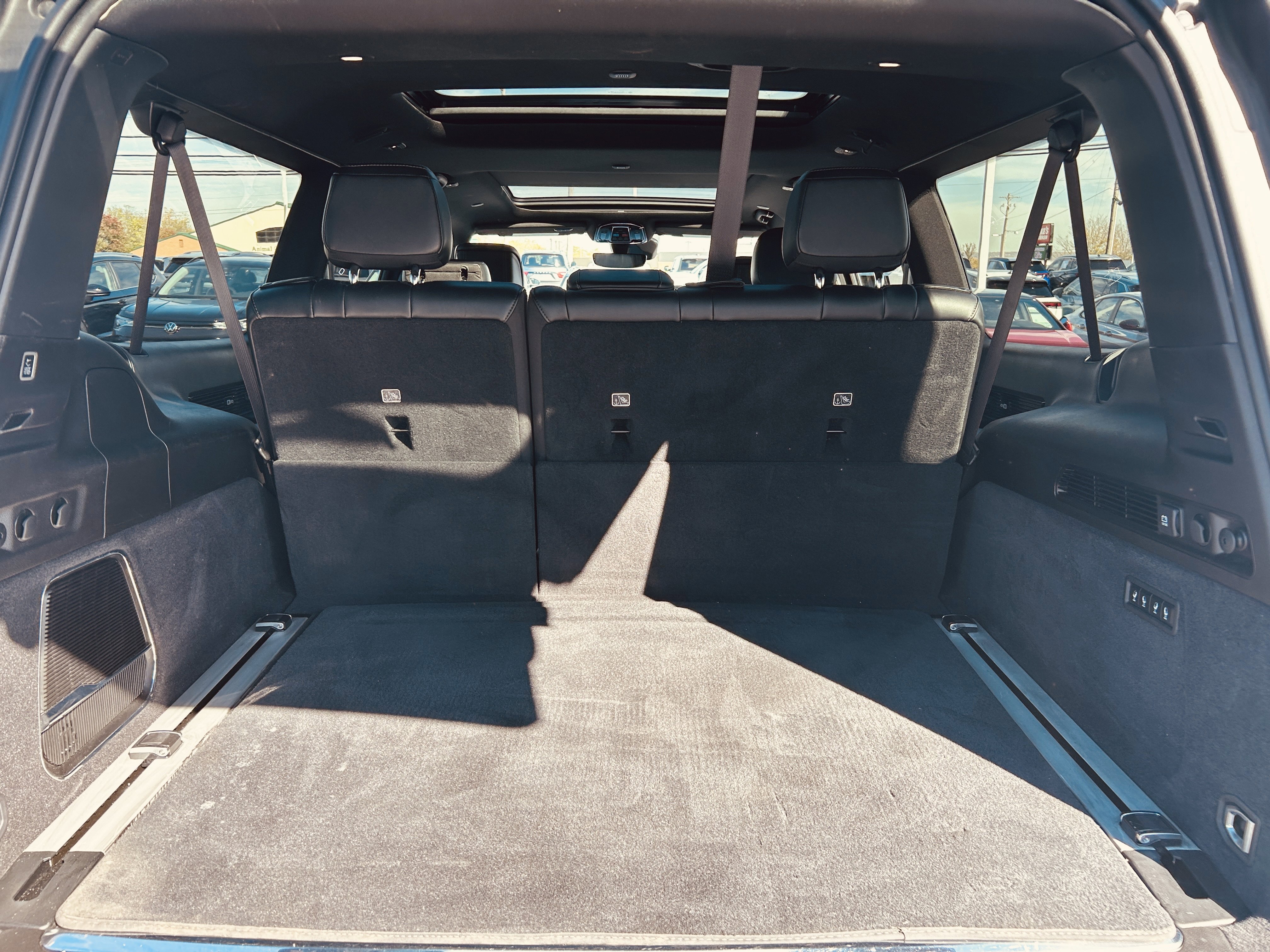 Used 2024 Jeep Grand Wagoneer L Base image 32