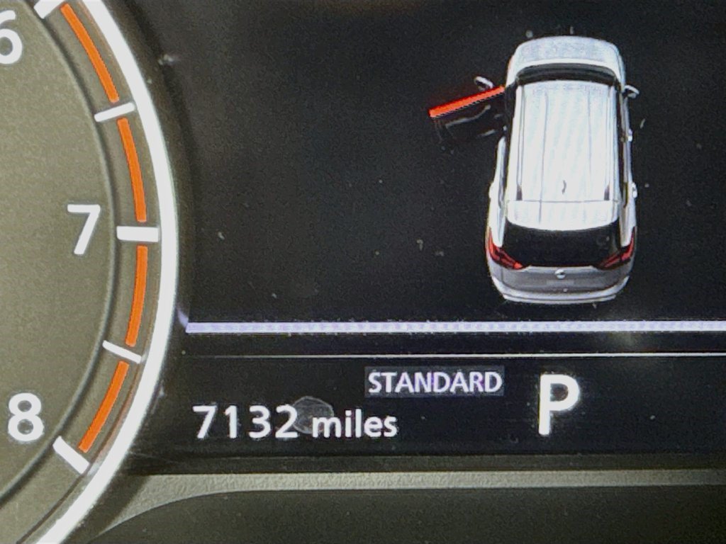 Used 2026 Nissan Rogue SV FWD image 15