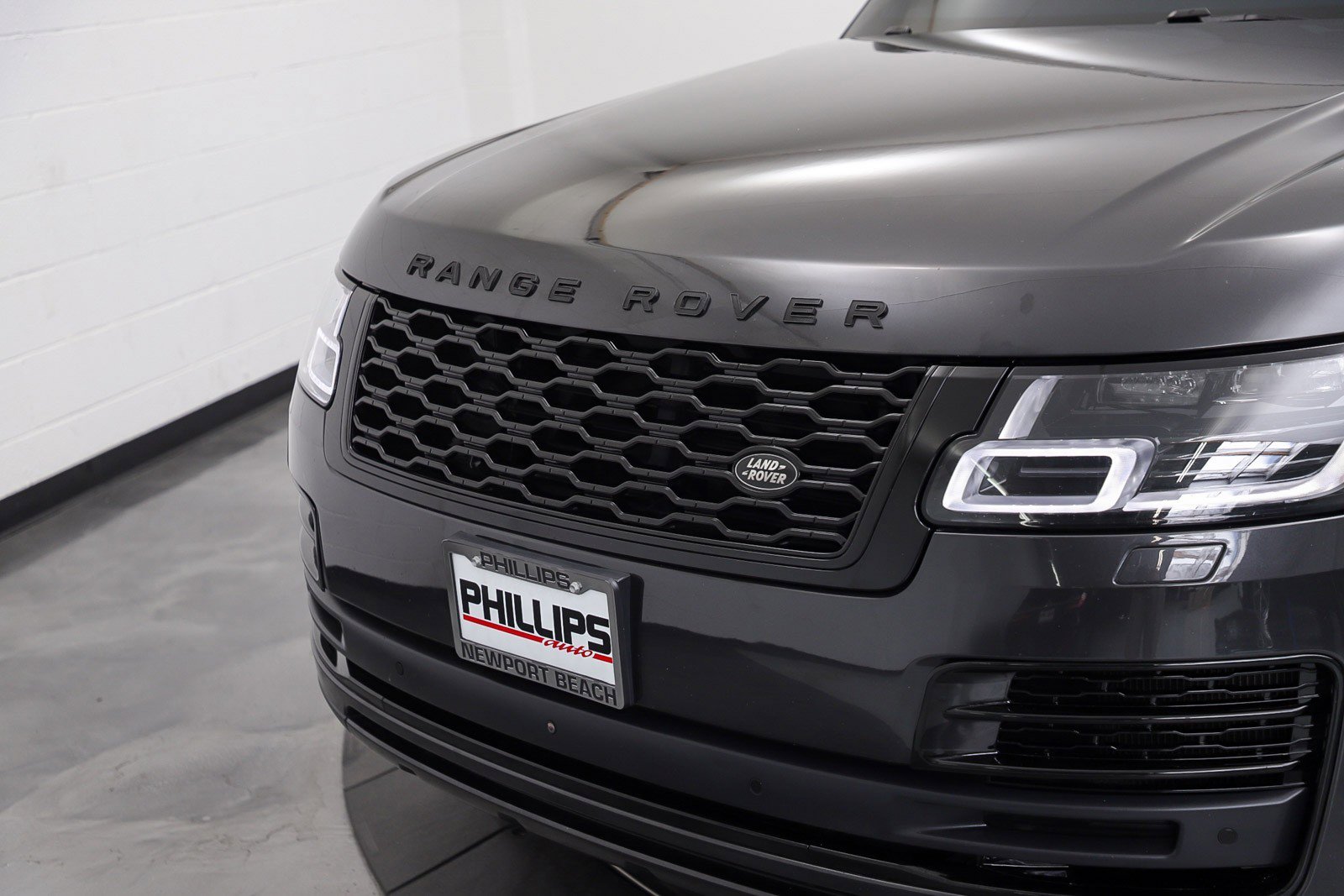 Used 2019 Land Rover Range Rover Long Wheelbase Supercharged AWD/4WD image 9