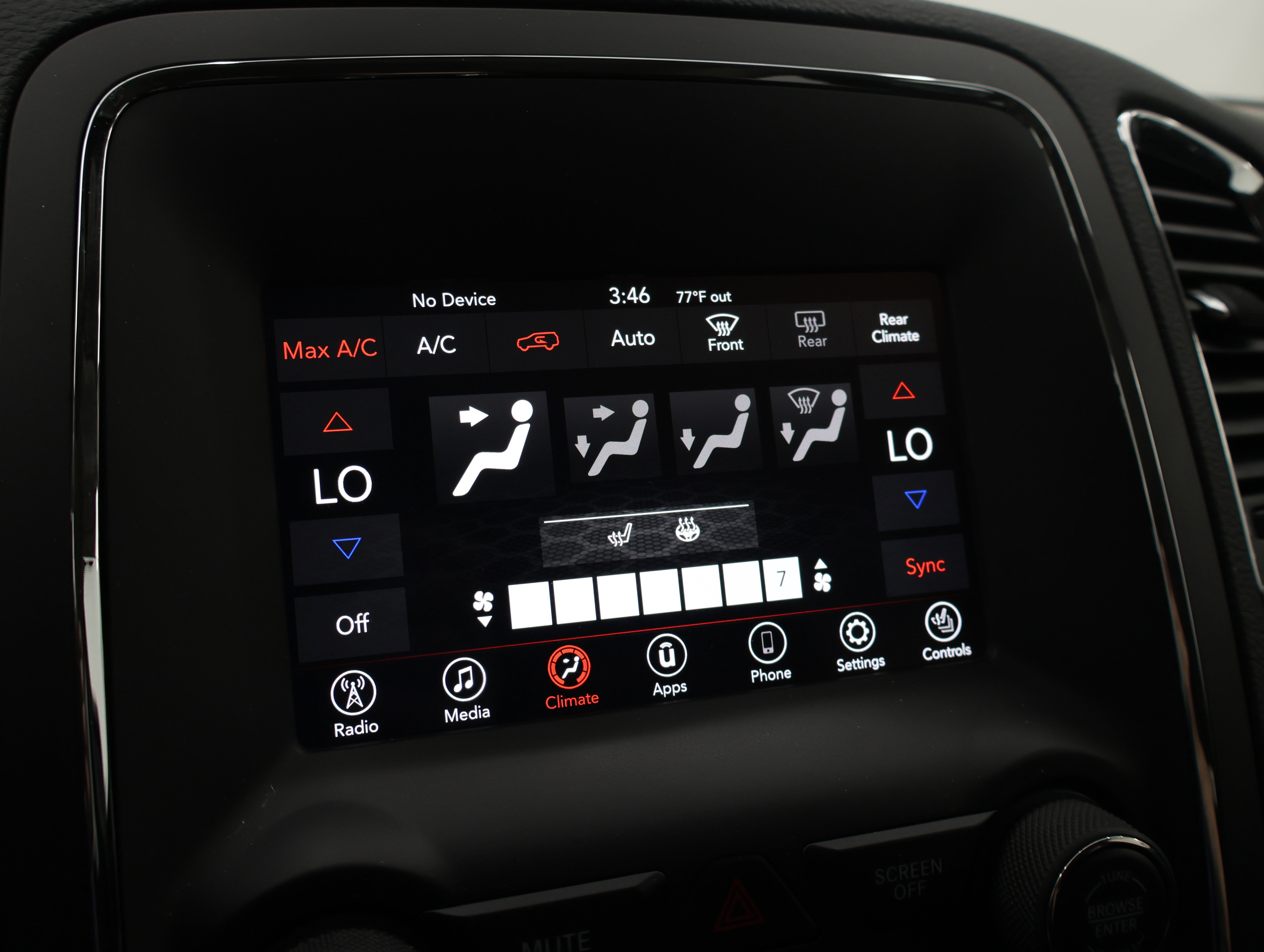 Used 2018 Dodge Durango SXT w/ Quick Order Package 2BB AWD/4WD image 45