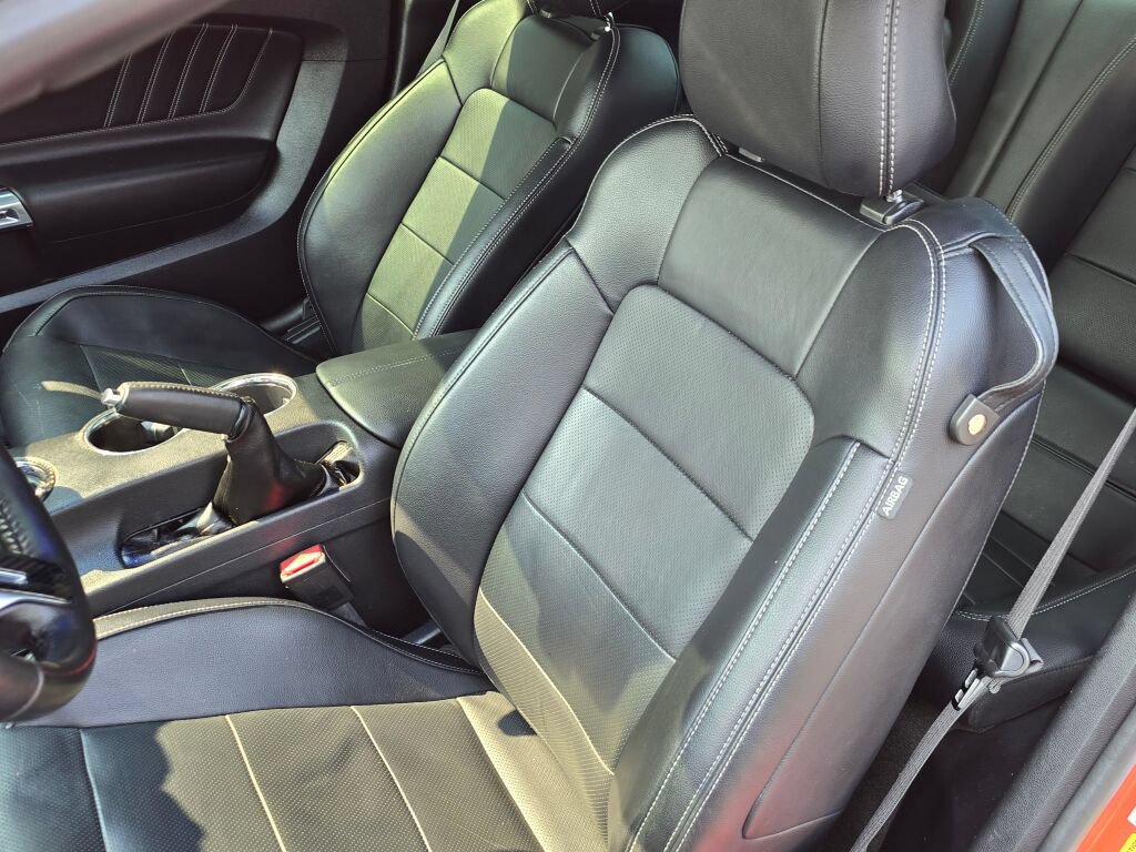 Used 2015 Ford Mustang GT Premium w/ GT Performance Package RWD image 17