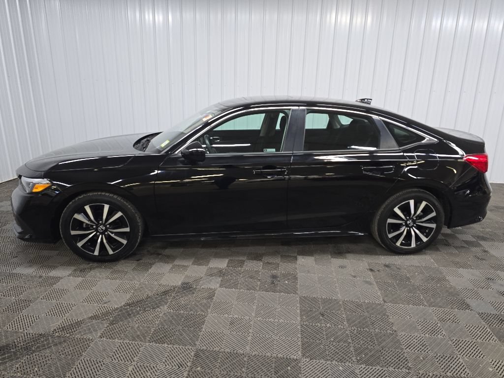Used 2023 Honda Civic EX image 5