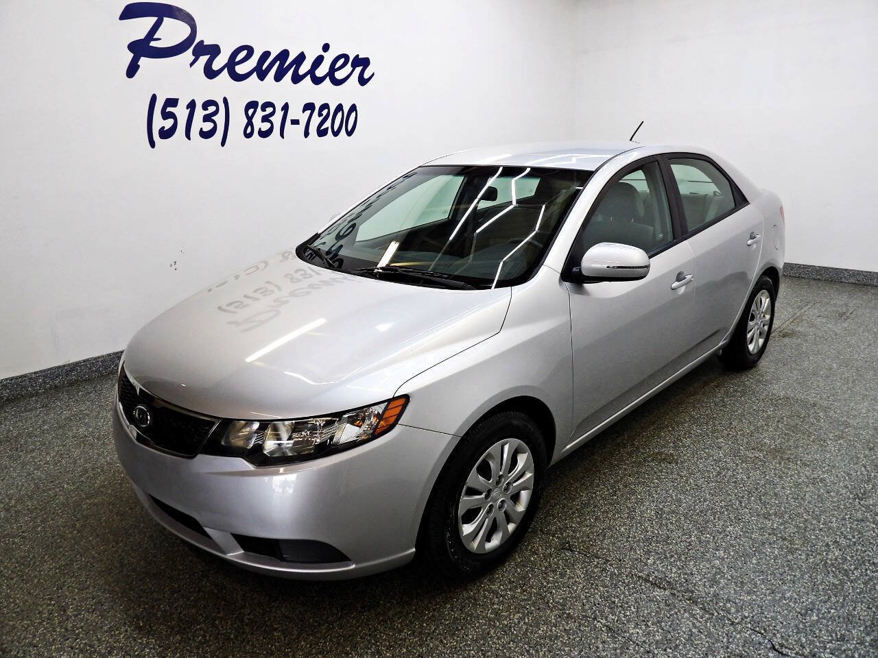 Used 2013 Kia Forte EX FWD image 1