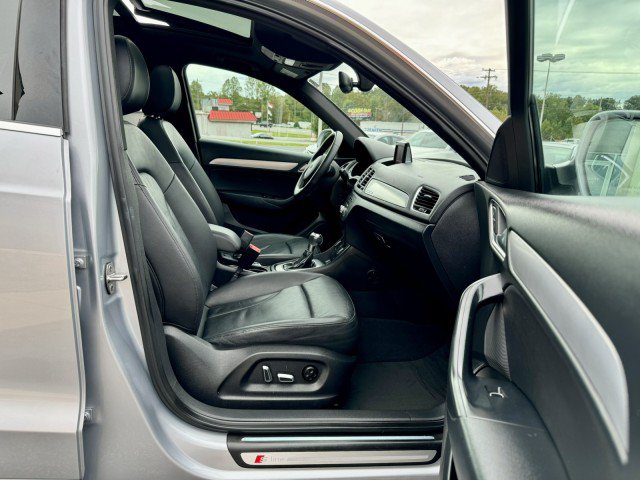 Used 2018 Audi Q3 2.0T Premium Plus AWD/4WD image 29