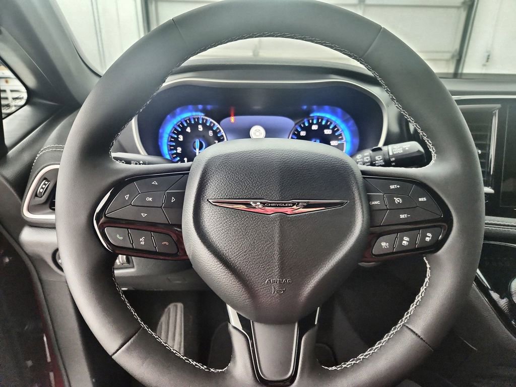 New 2026 Chrysler Pacifica Select image 22