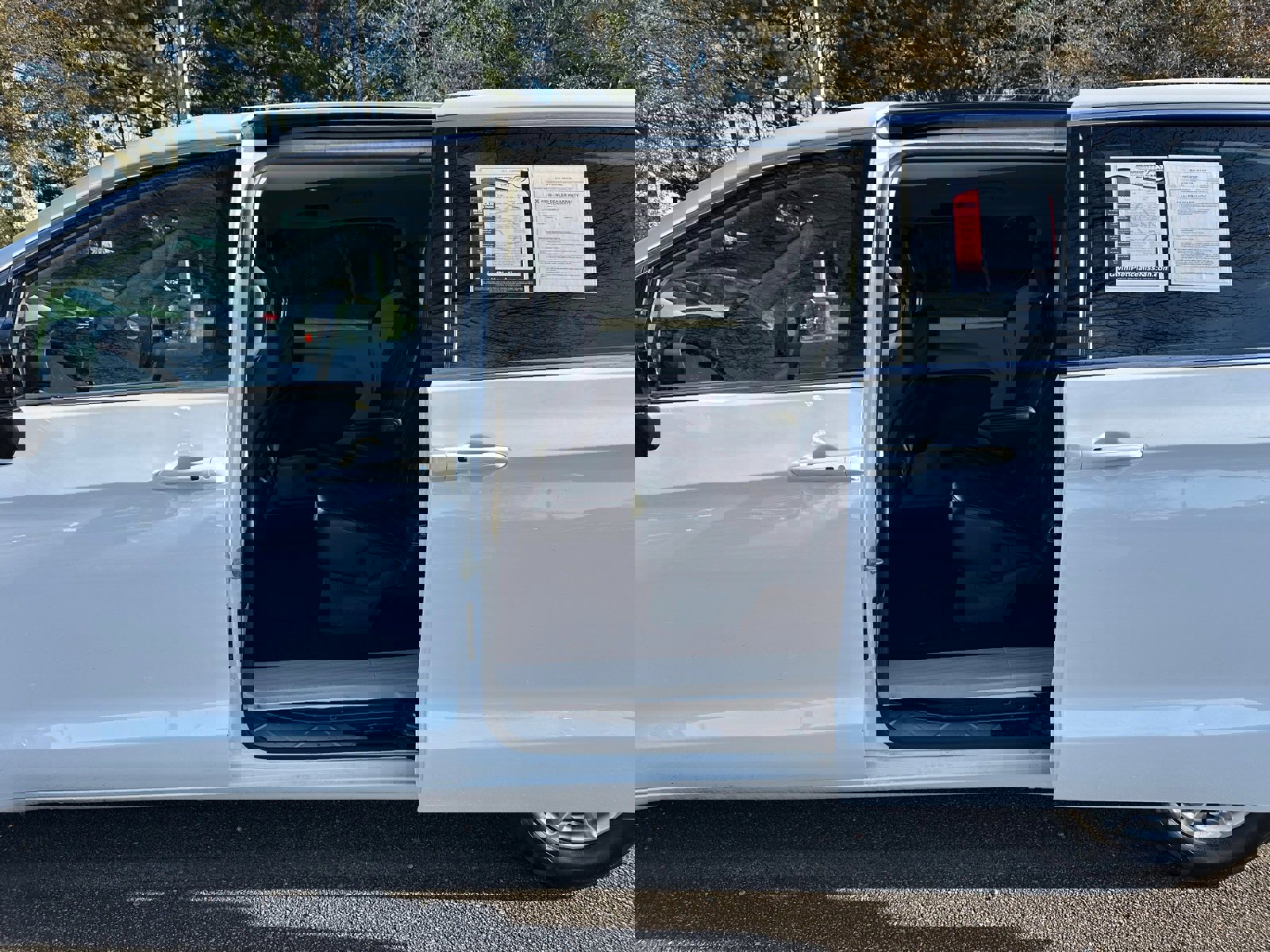 Used 2024 Chrysler Pacifica Touring-L image 20